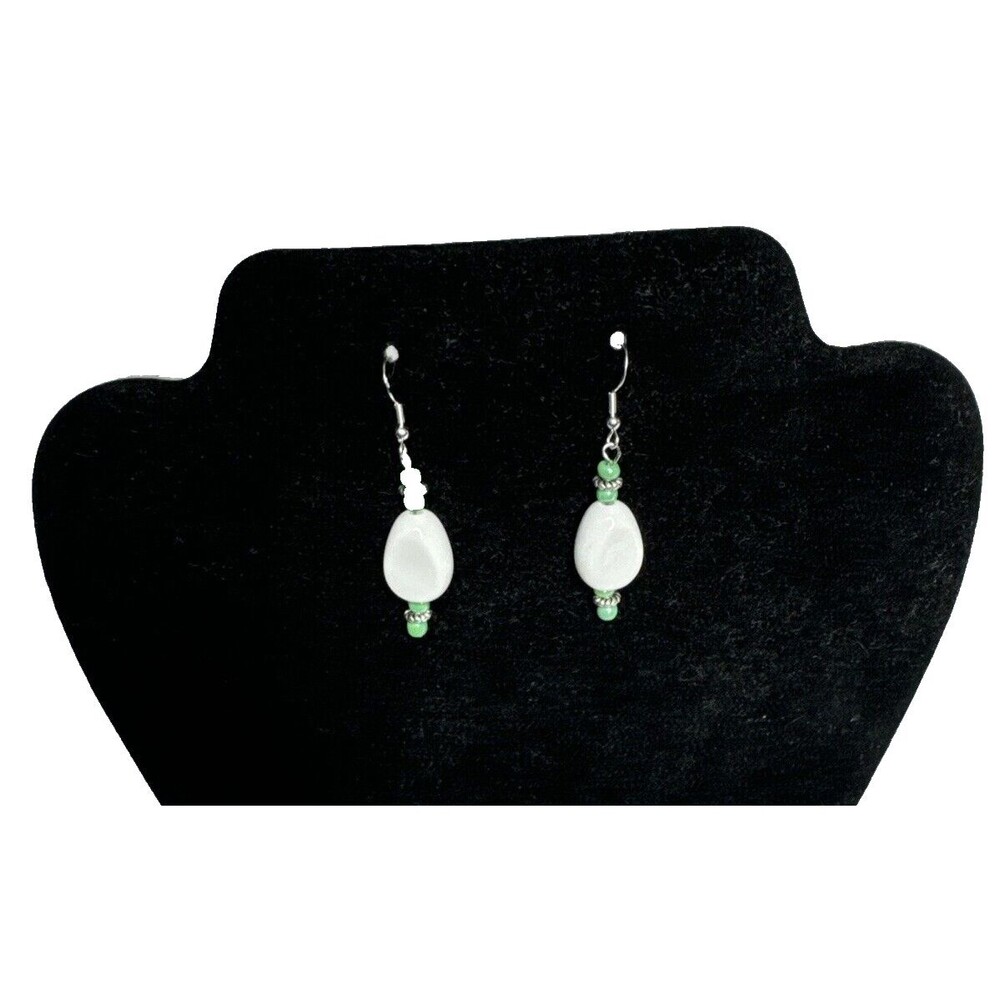 Southern Sista White And Green Beaded Dangle Pierced Earrings Ear Hooks S925